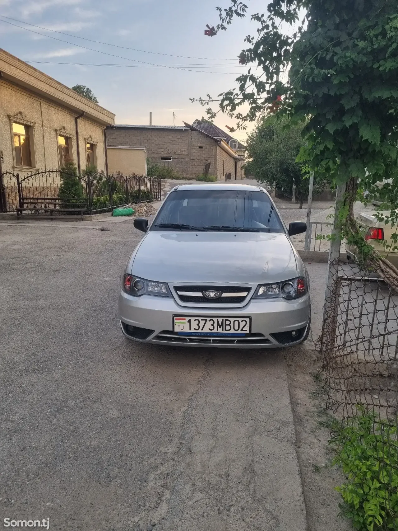 Daewoo Nexia 2011 · 1.5 MT