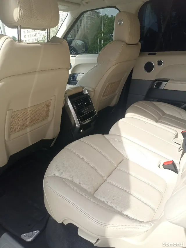 Land Rover Range Rover Sport 2017 · 3.0 AT