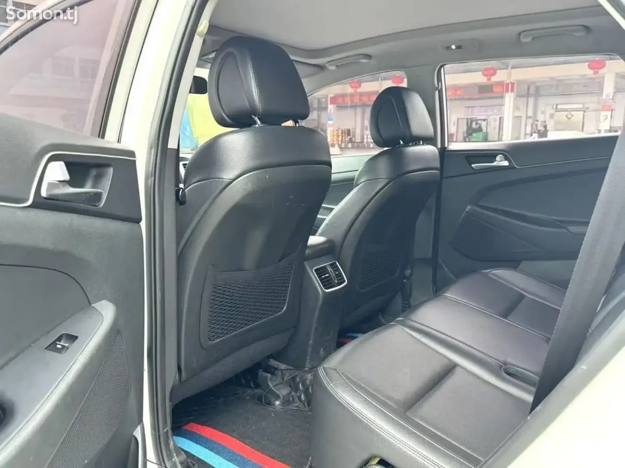 Hyundai Tucson 2016 · 1.6 AT