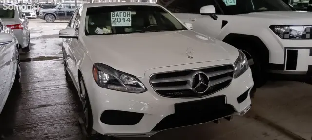 Mercedes-Benz E class 2015 · 3.5 AT