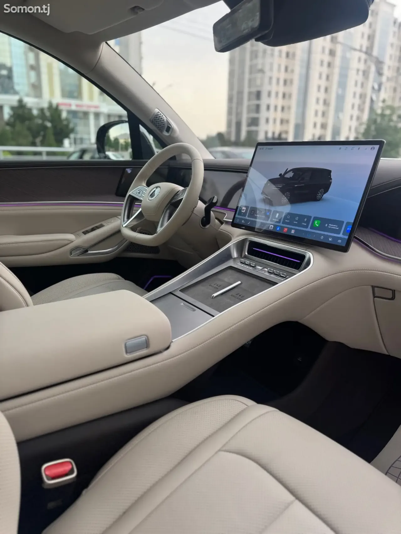 BYD Denza N9 2025 · AT