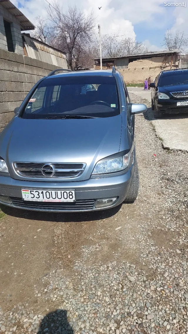Opel Zafira 2006 · 1.8 AT