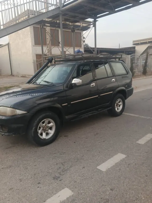 Ssang Yong Musso 2000 · 2.2 MT