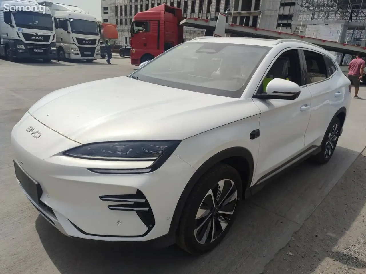 BYD Song Plus 2025 · 2.3 AMT