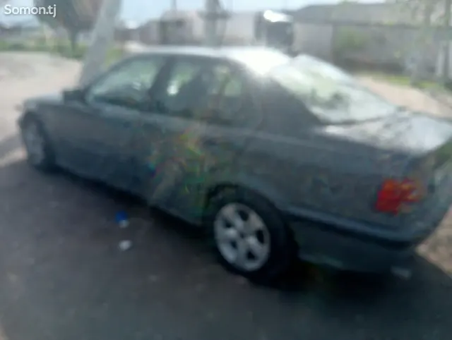 BMW 3 series 1993 · 1.6 MT