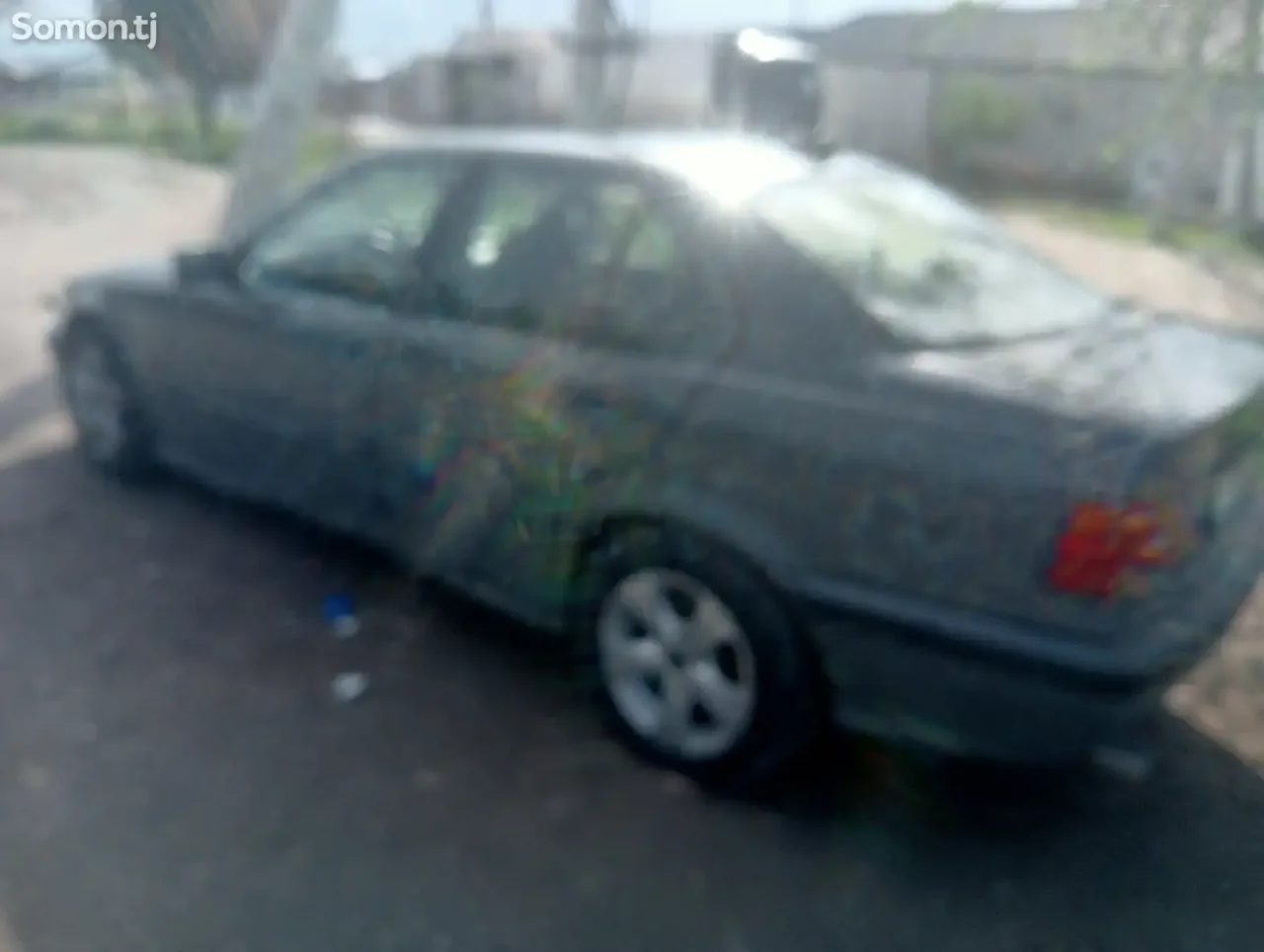 BMW 3 series 1993 · 1.6 MT