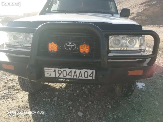 Toyota Land Cruiser 1998 · 4.2 MT