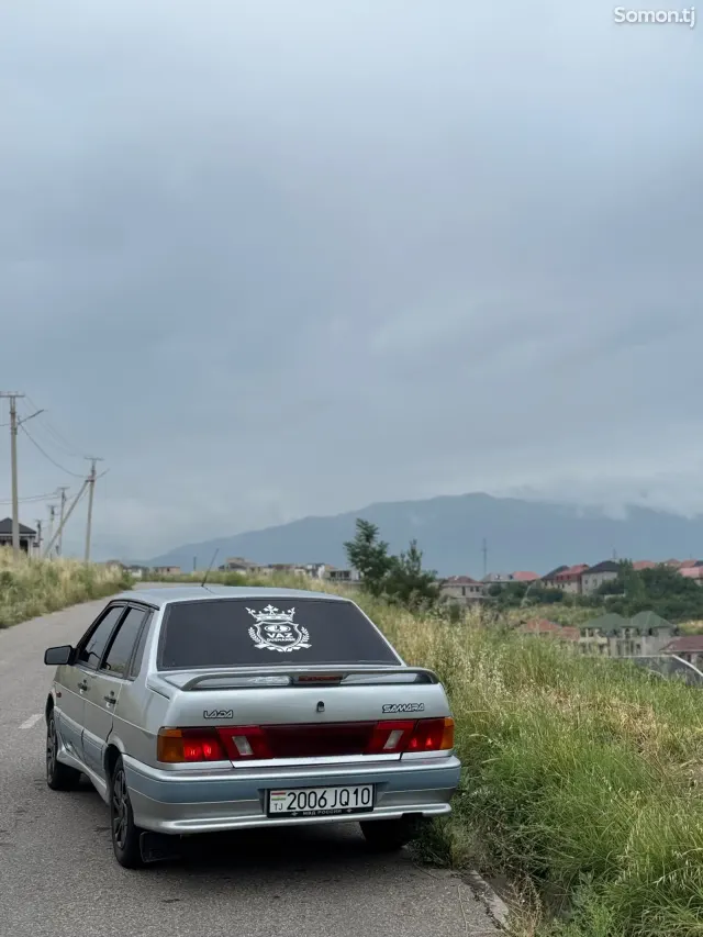 Lada (ВАЗ) 2115 2004 · 1.6 MT
