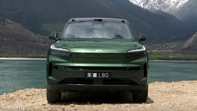 Li Auto (Lixiang) L8 2026 · AT