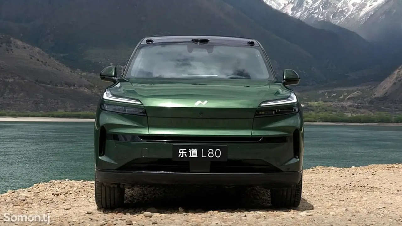 Li Auto (Lixiang) L8 2026 · AT