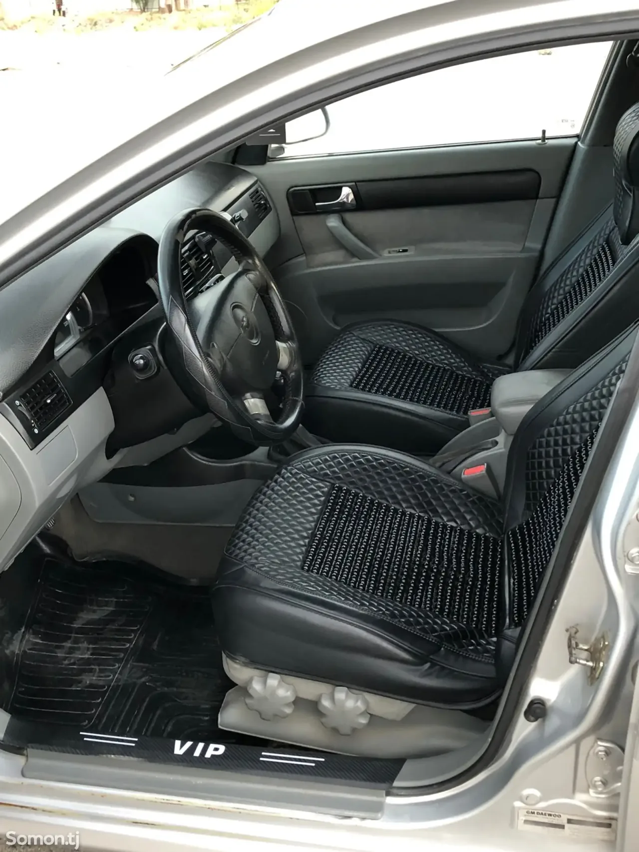 Chevrolet Lacetti 2007 · 1.6 MT