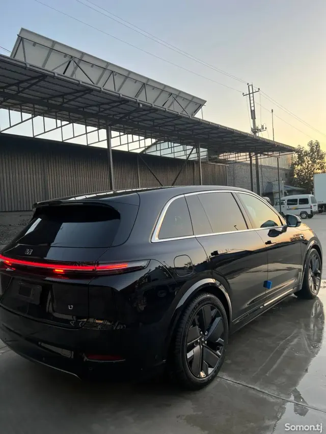 Li Auto (Lixiang) L7 2025 · 2.9 AMT