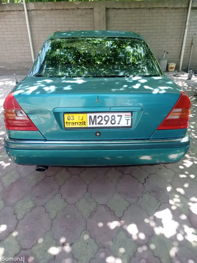 Mercedes-Benz C class 1996 · 2.0 MT