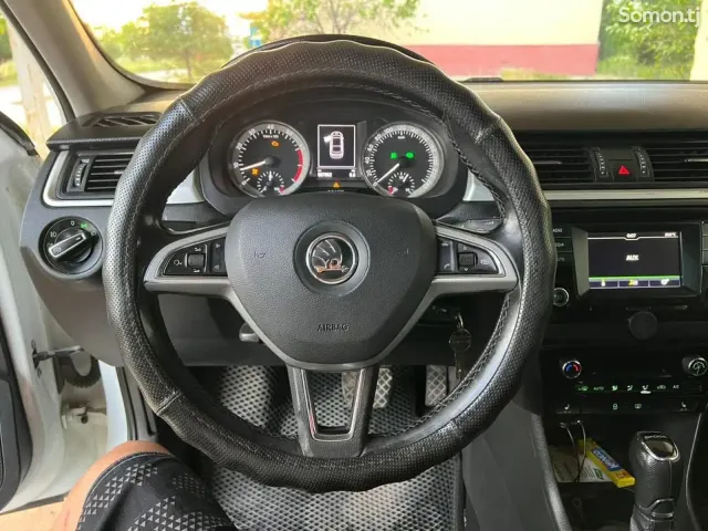 Skoda Rapid 2016 · 1.6 AT