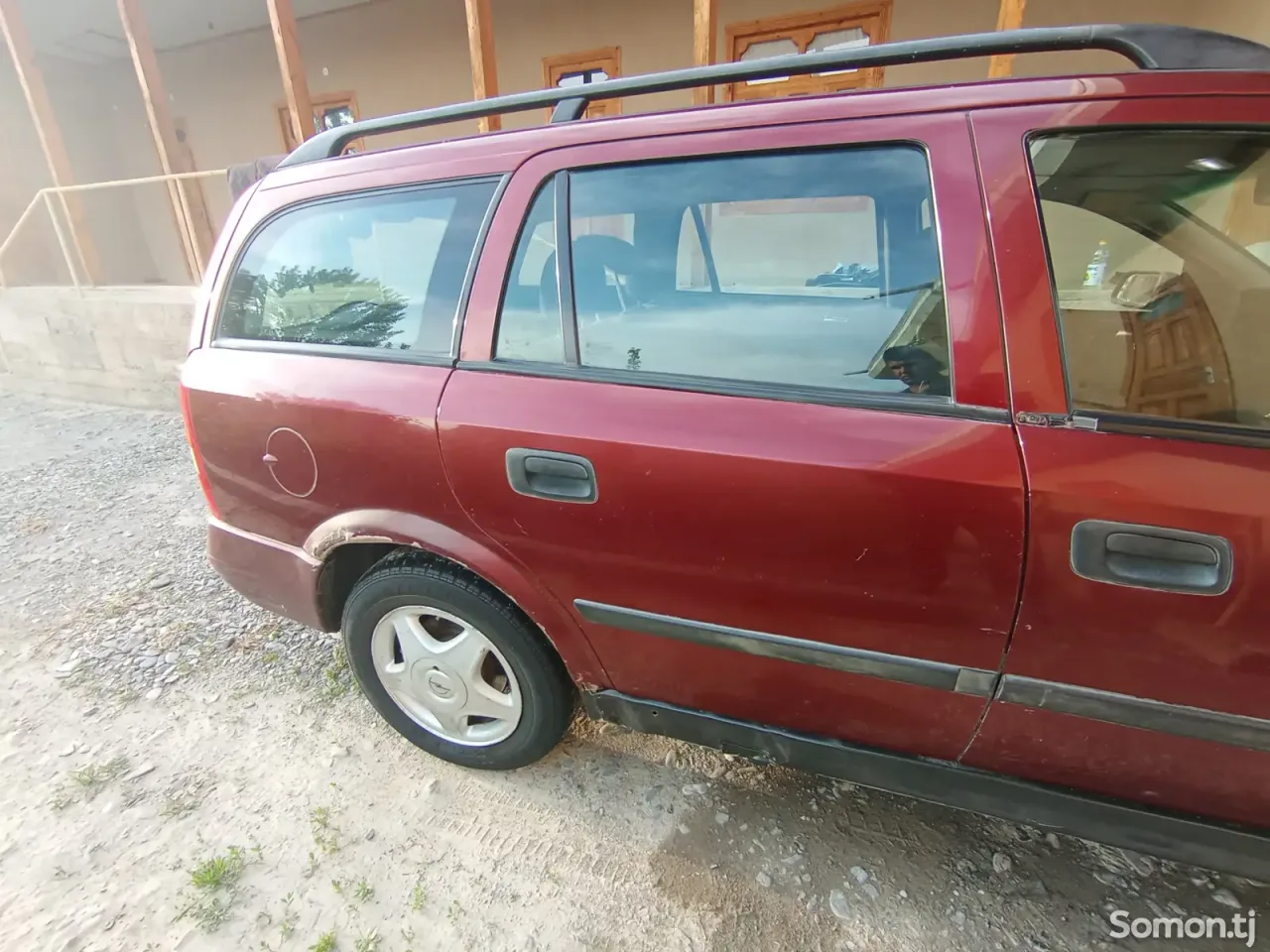 Opel Astra G 1999 · 1.6 MT