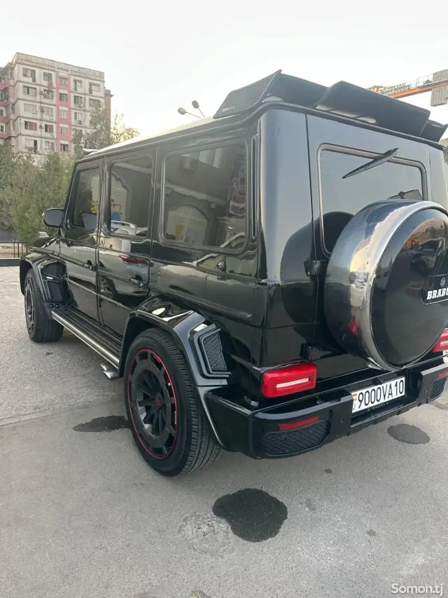 Mercedes-Benz G class 2002 · 5.5 AT