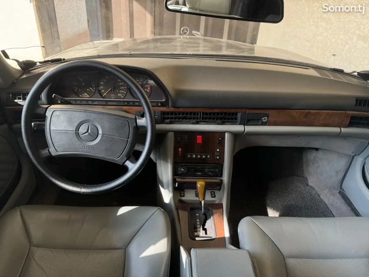 Mercedes-Benz S class 1991 · 5.6 AT