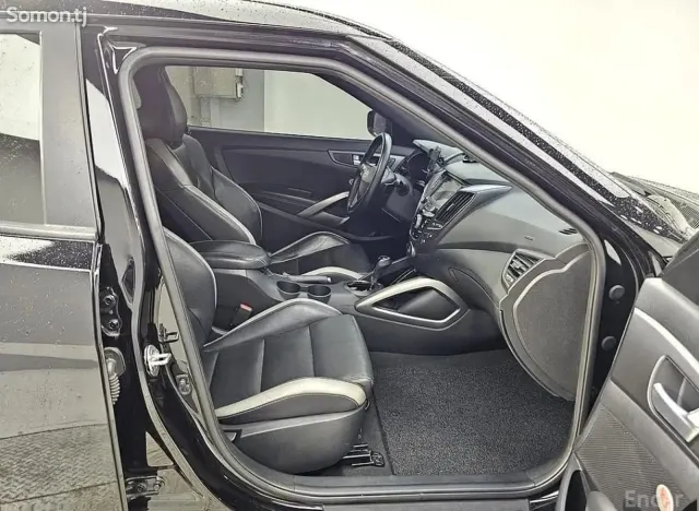Hyundai Veloster 2017 · 1.6 AT