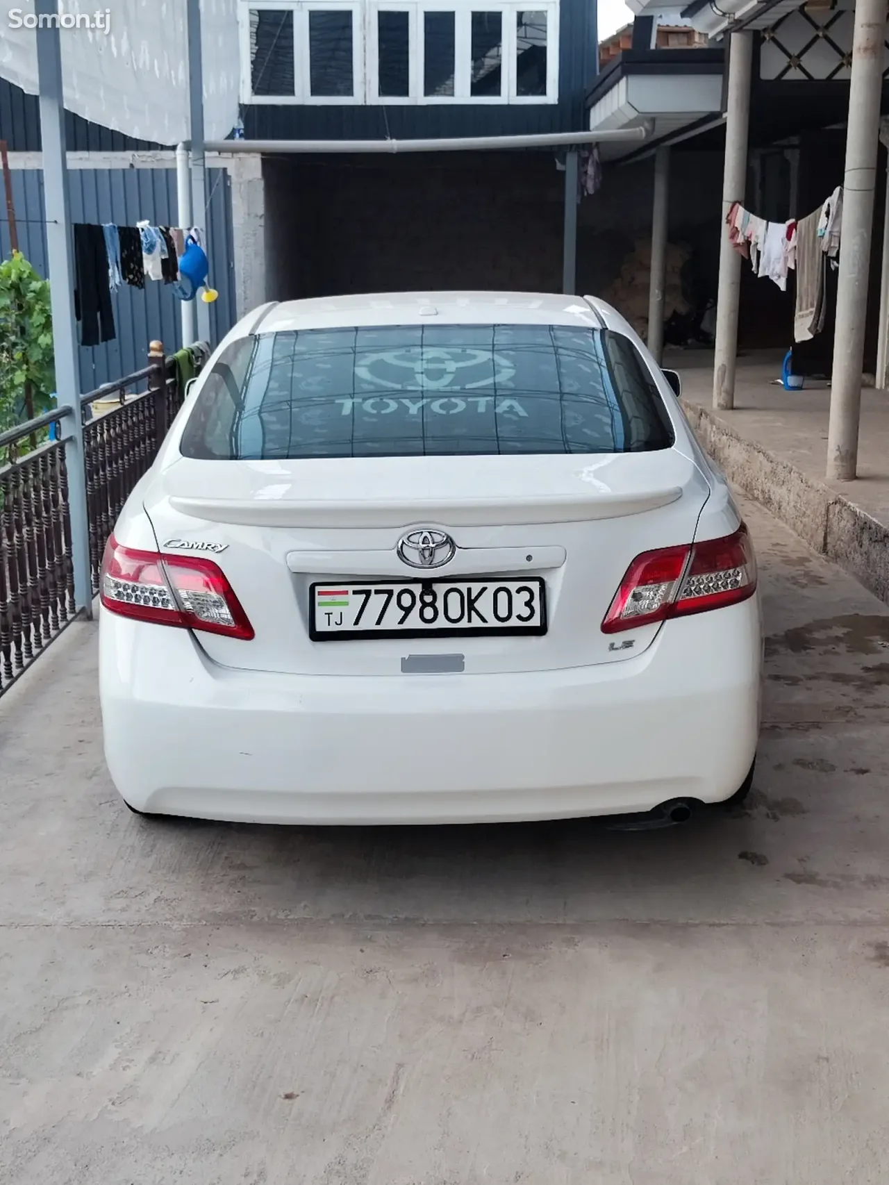 Toyota Camry 2011 · 2.5 AT