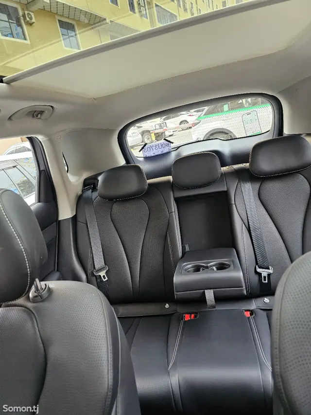 BYD Sea Lion 05 2025 · 2.0 AT