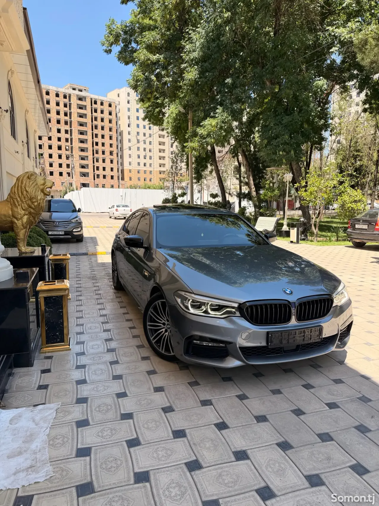 BMW 5 series 2017 · 3.0 AT