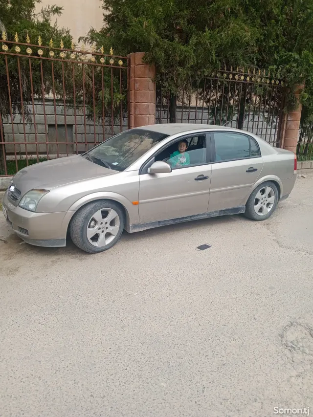 Opel Vectra C 2002 · 2.2 MT