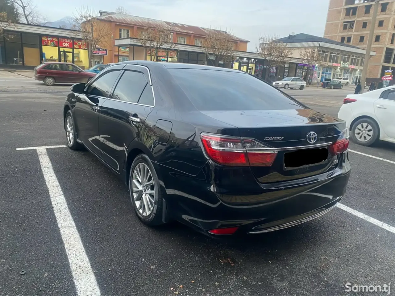 Toyota Camry 2017 · 2.5 AT