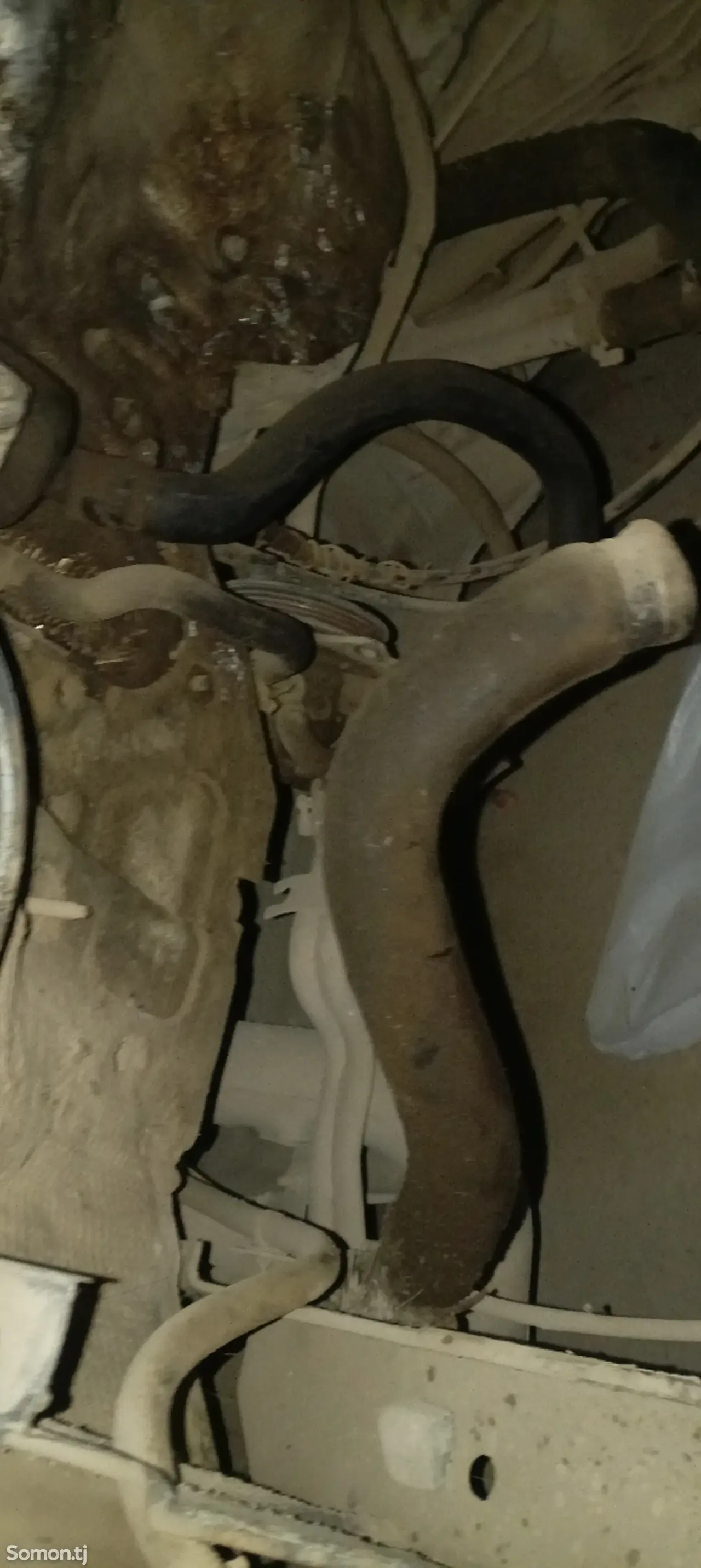 Nissan Serena 1997 · 1.6 MT