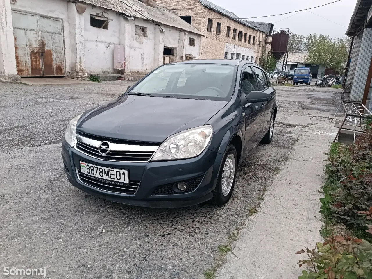 Opel Astra H 2008 · 1.4 MT