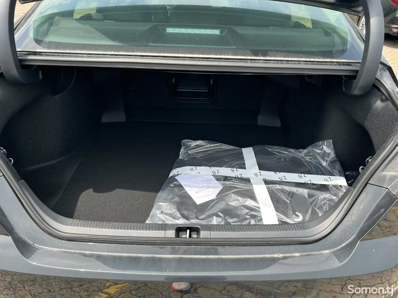 Toyota Camry 2025 · 2.0 CVT