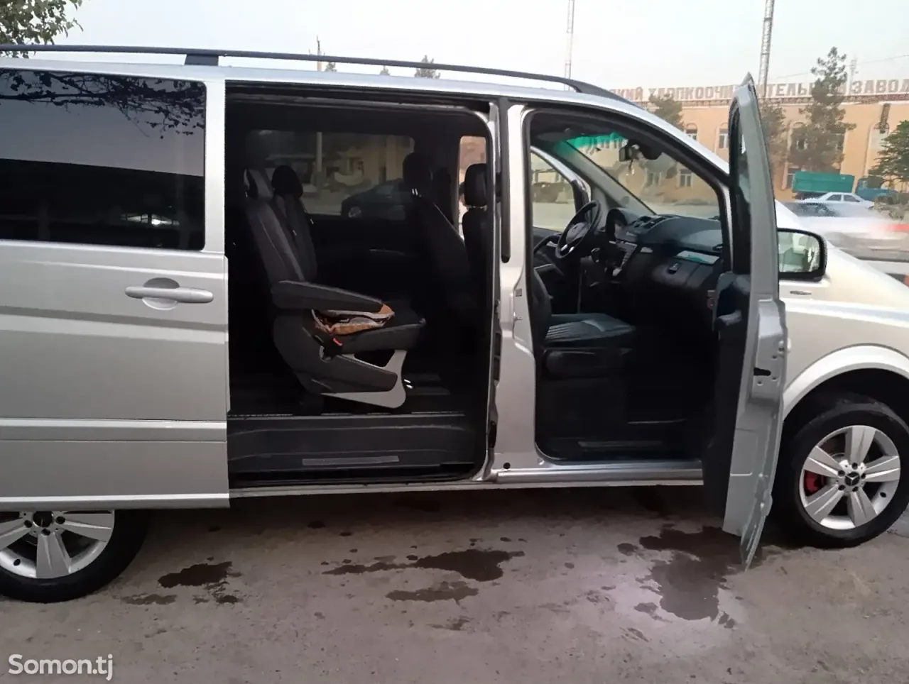 Mercedes-Benz Viano 2014 · 2.2 AT