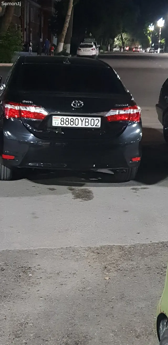 Toyota Corolla 2016 · 1.8 AT