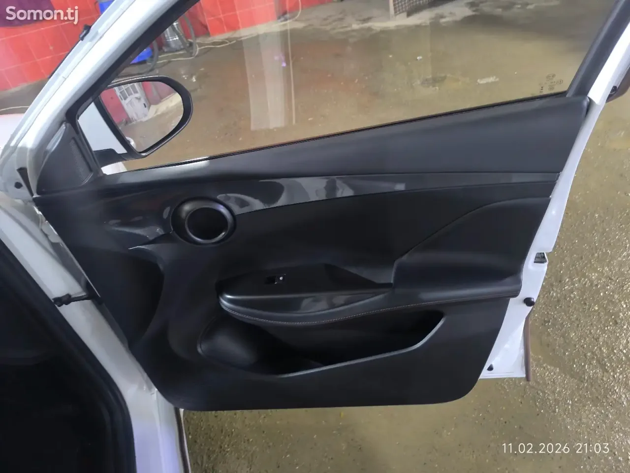 BYD E2 2024 · AT