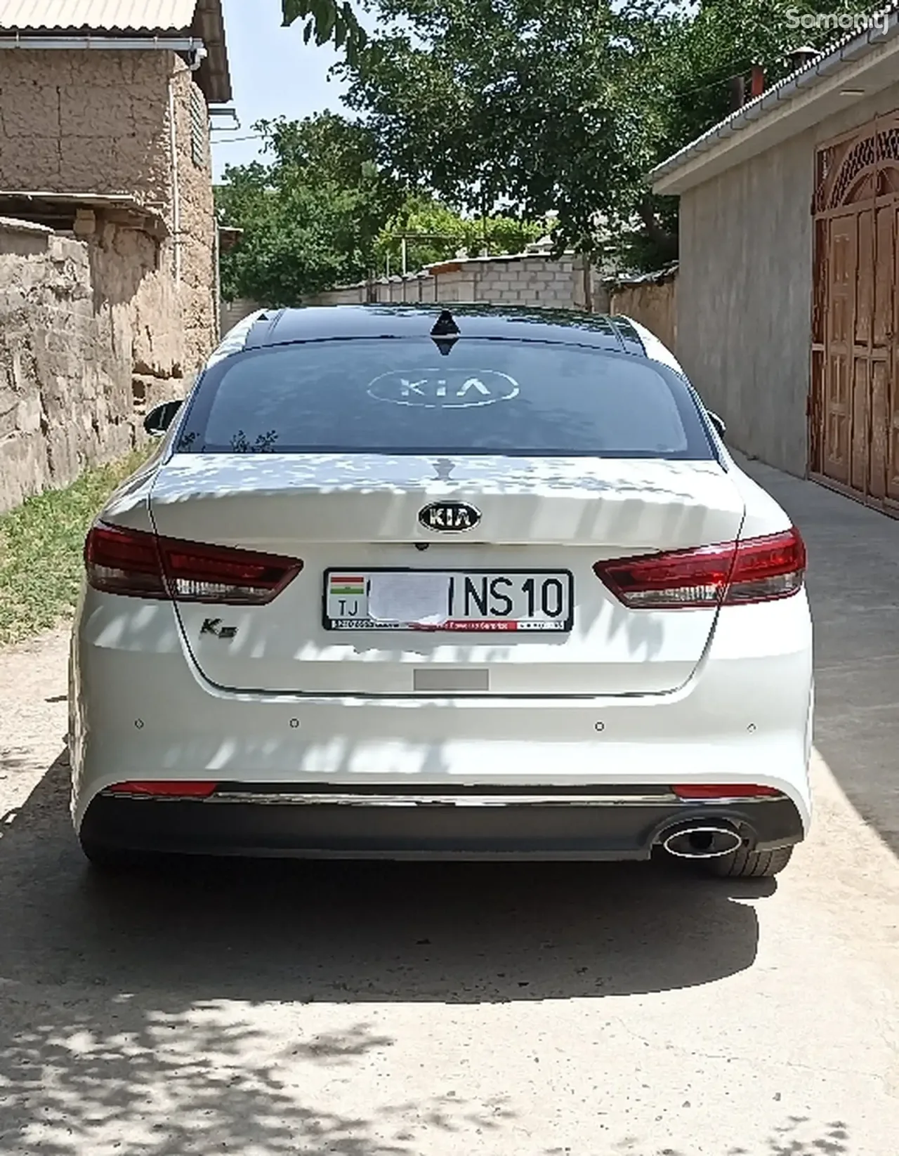 Kia K5 2015 · 2.0 AT