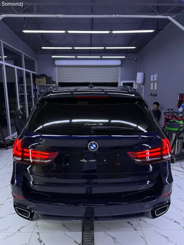 BMW X5 2016 · 4.0 AT