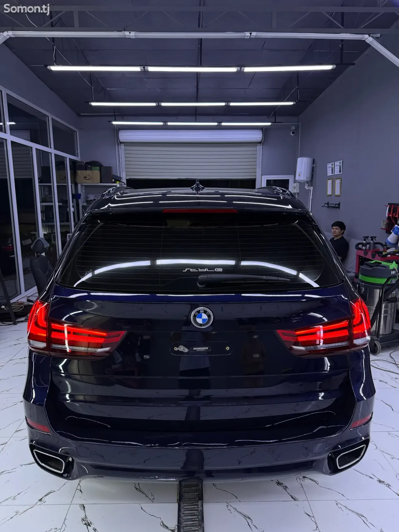 BMW X5 2016 · 4.0 AT