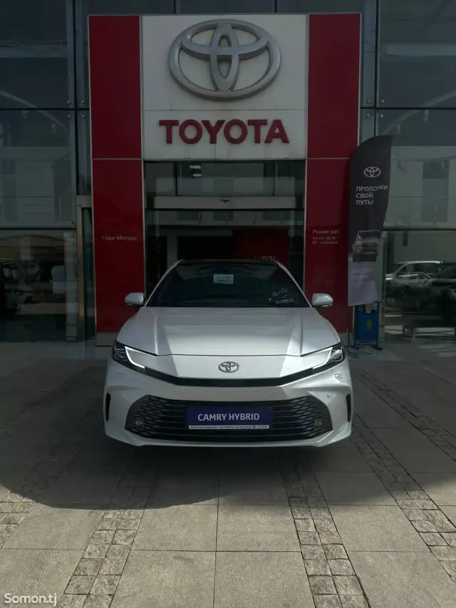 Toyota Camry 2025 · 2.5 AT