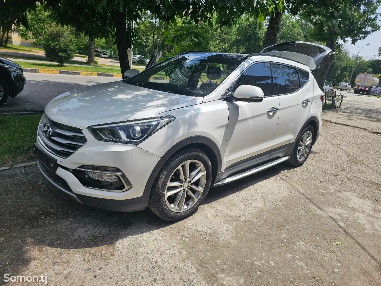 Hyundai Santa Fe 2015 · 2.0 AT