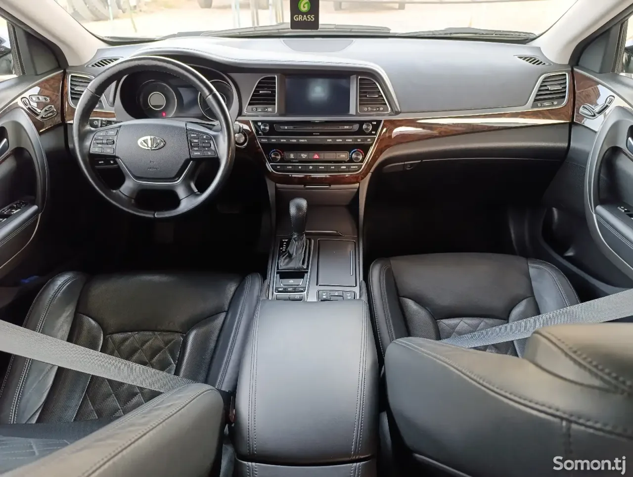 Hyundai Aslan 2014 · 3.0 AT