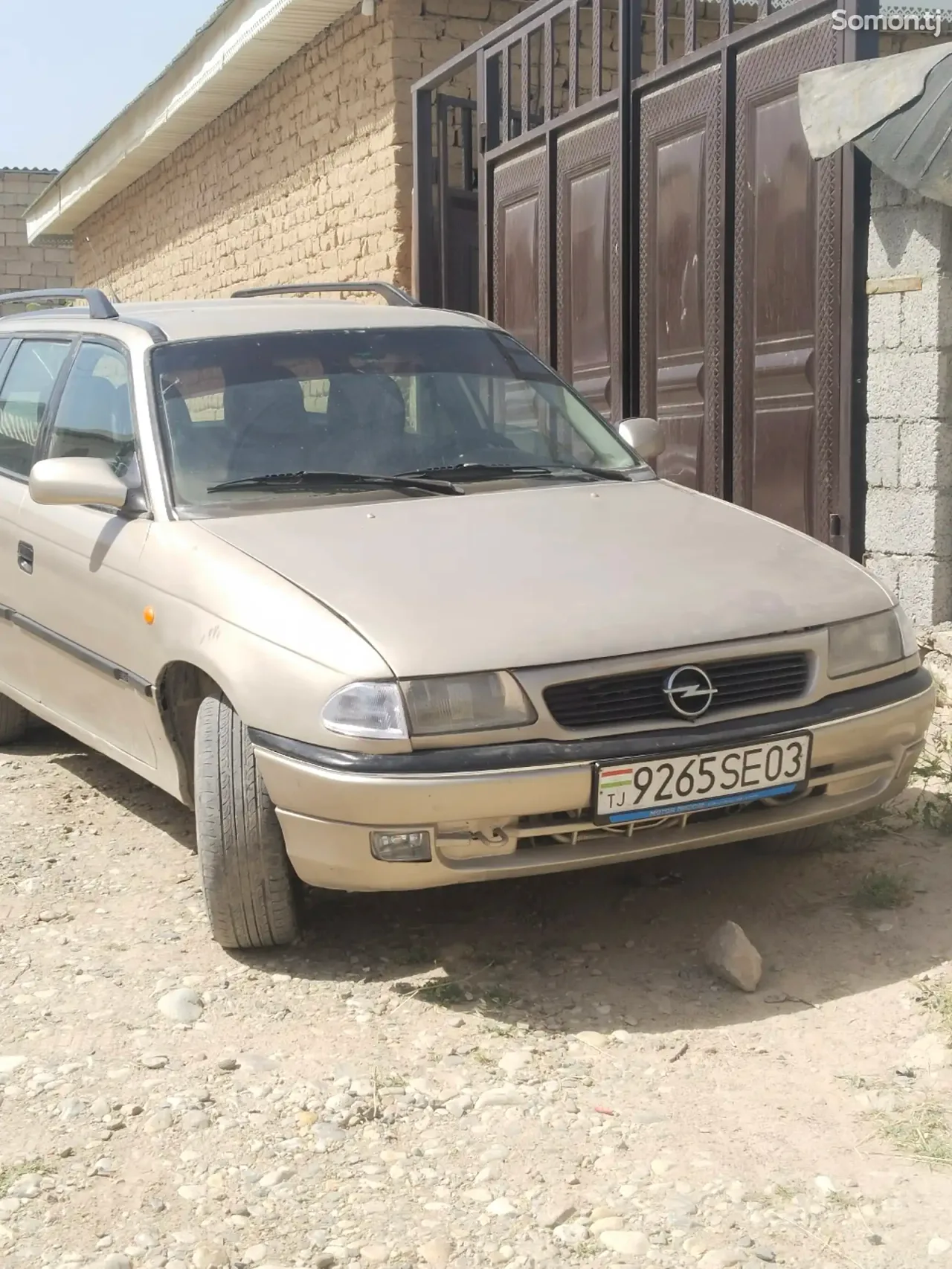 Opel Astra F 1998 · 1.6 MT