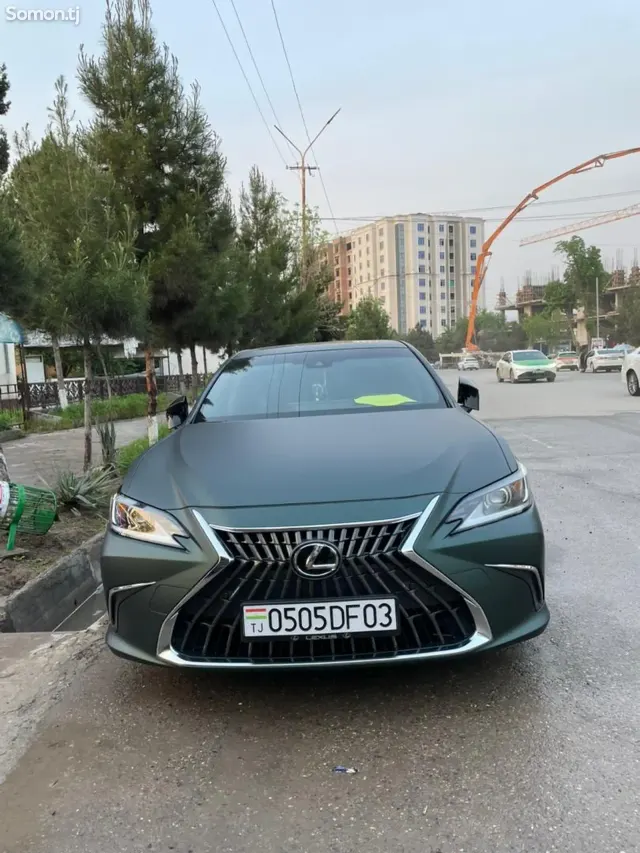 Lexus ES series 2023 · 3.0 AT