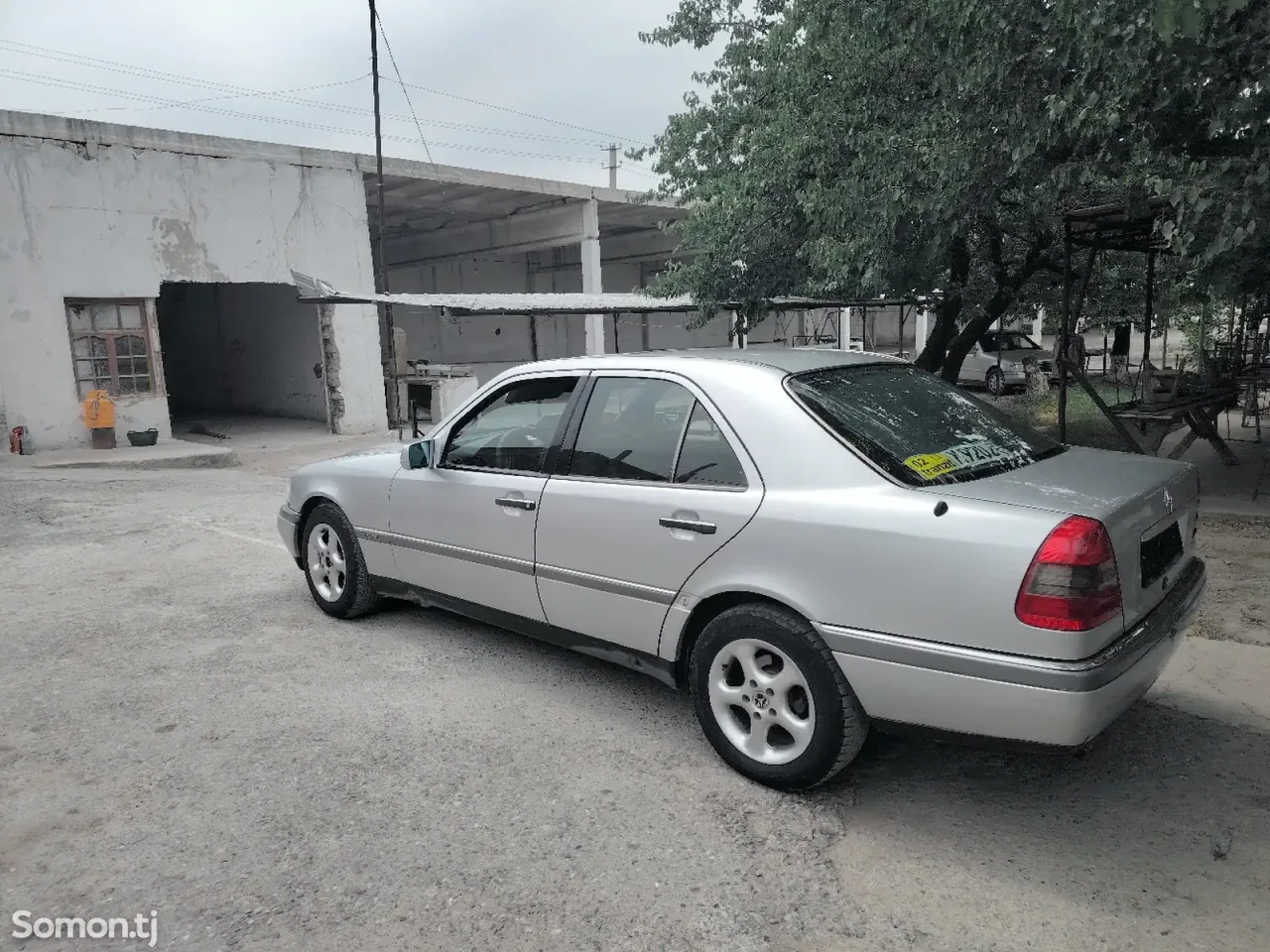 Mercedes-Benz C class 1995 · 2.0 MT