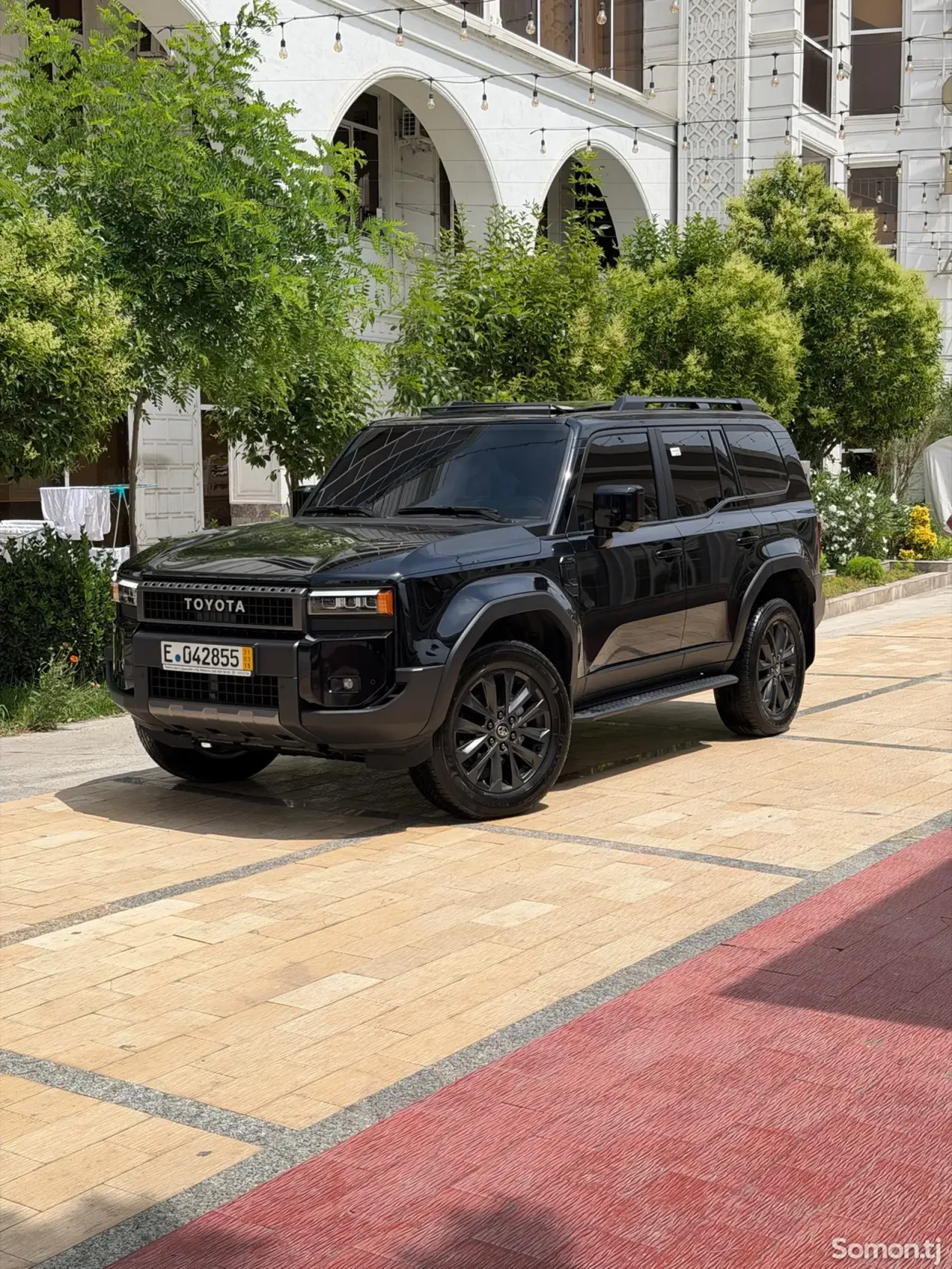 Toyota Land Cruiser Prado 2026 · 2.5 AT