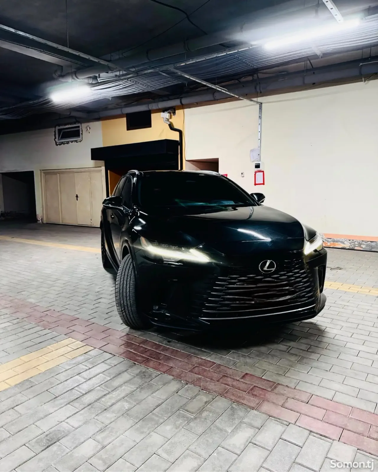 Lexus RX series 2025 · 3.5 AT