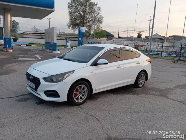 Hyundai Accent 2019 · 1.6 AT