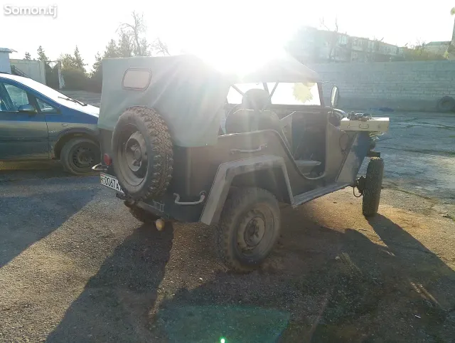 ГАЗ 67Б 1950 · 2.1 MT