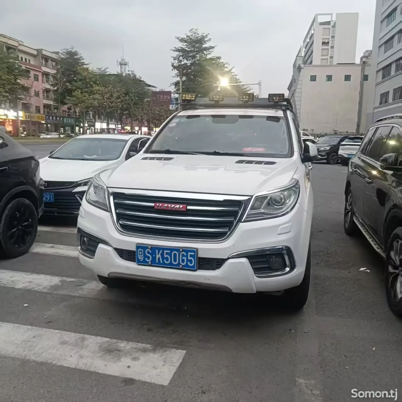 Haval H8 2015 · 2.0 AT