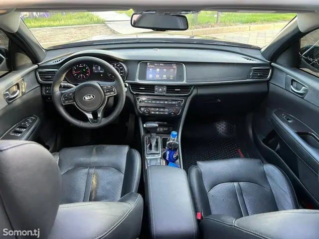 Kia Optima 2016 · 2.4 AT