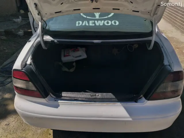 Daewoo Leganza 1997 · 1.8 MT