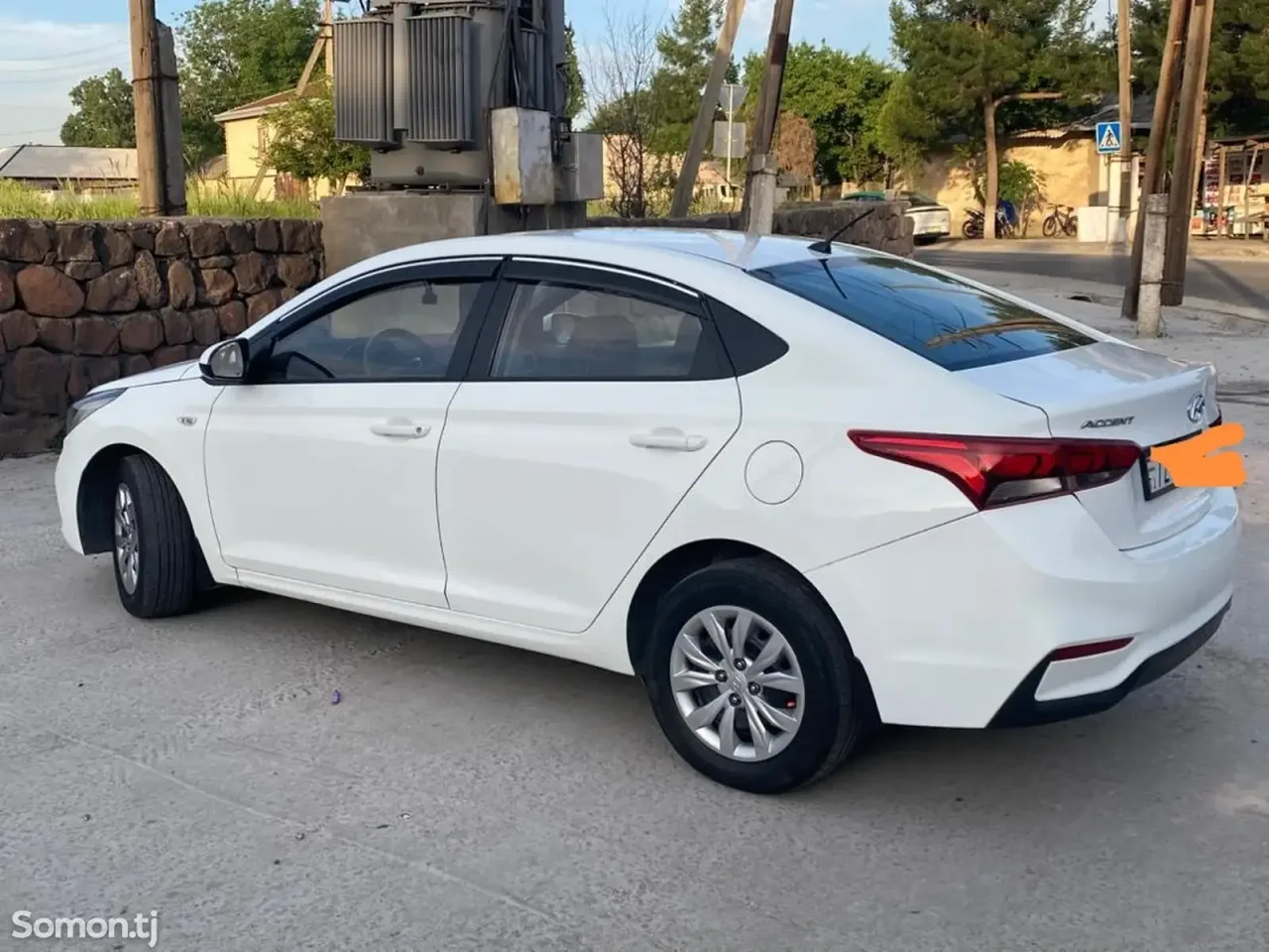 Hyundai Accent 2018 · 1.5 AT